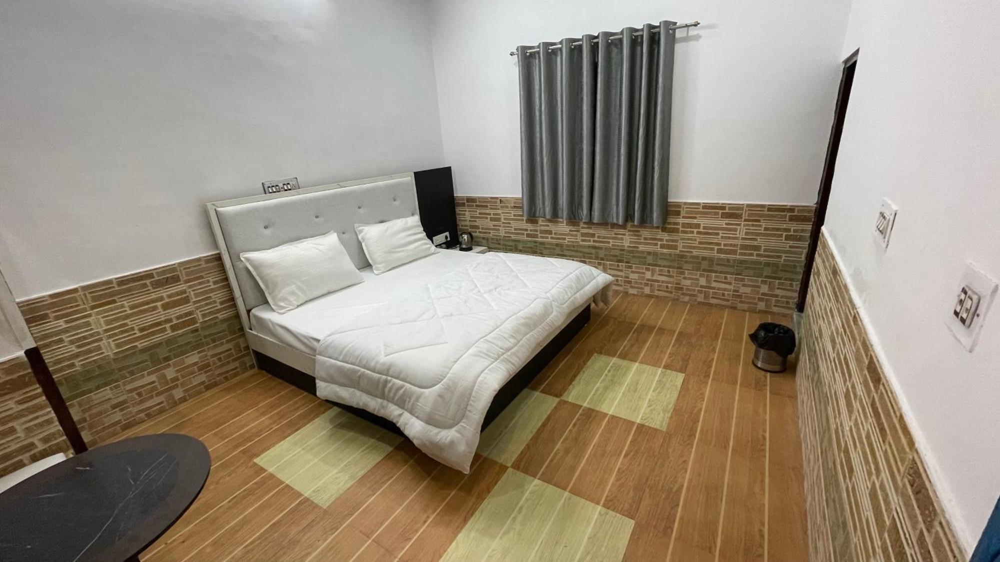 Lazy Staytion Пушкар Екстериор снимка